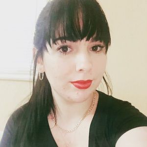 Meet your Posher, Danay